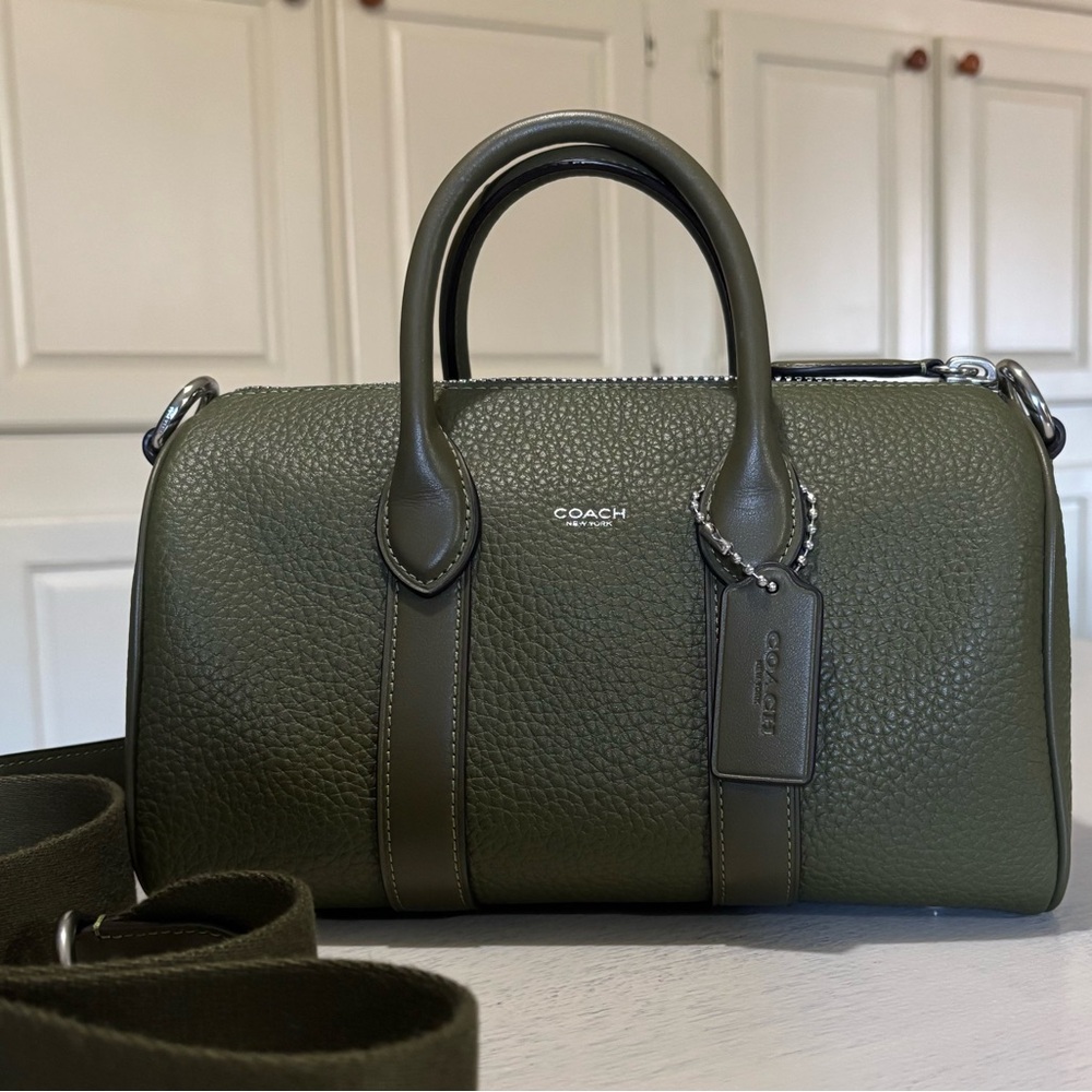 Coach Compass 25 new w tags